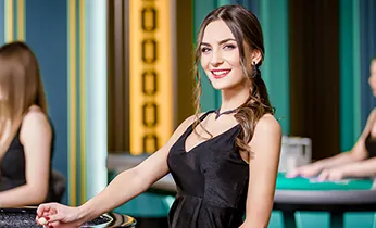 Game thủ eSports đang thi đấu tập trung trong một giải đấu lớn